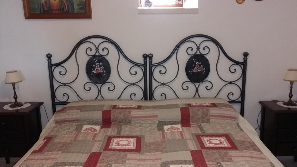 アルベロベッロ La Gazza Ladra Bed & Breakfast エクステリア 写真